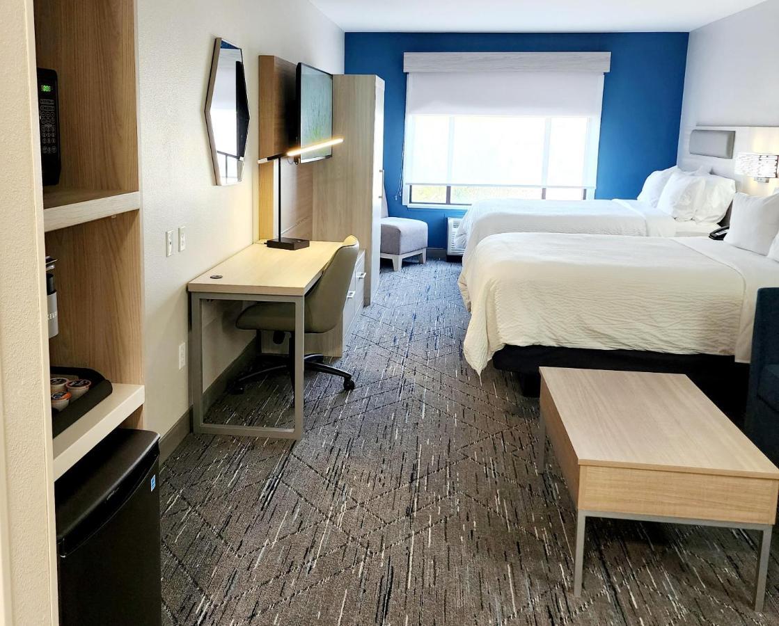 Holiday Inn Express & Suites Lexington By Ihg Exterior foto
